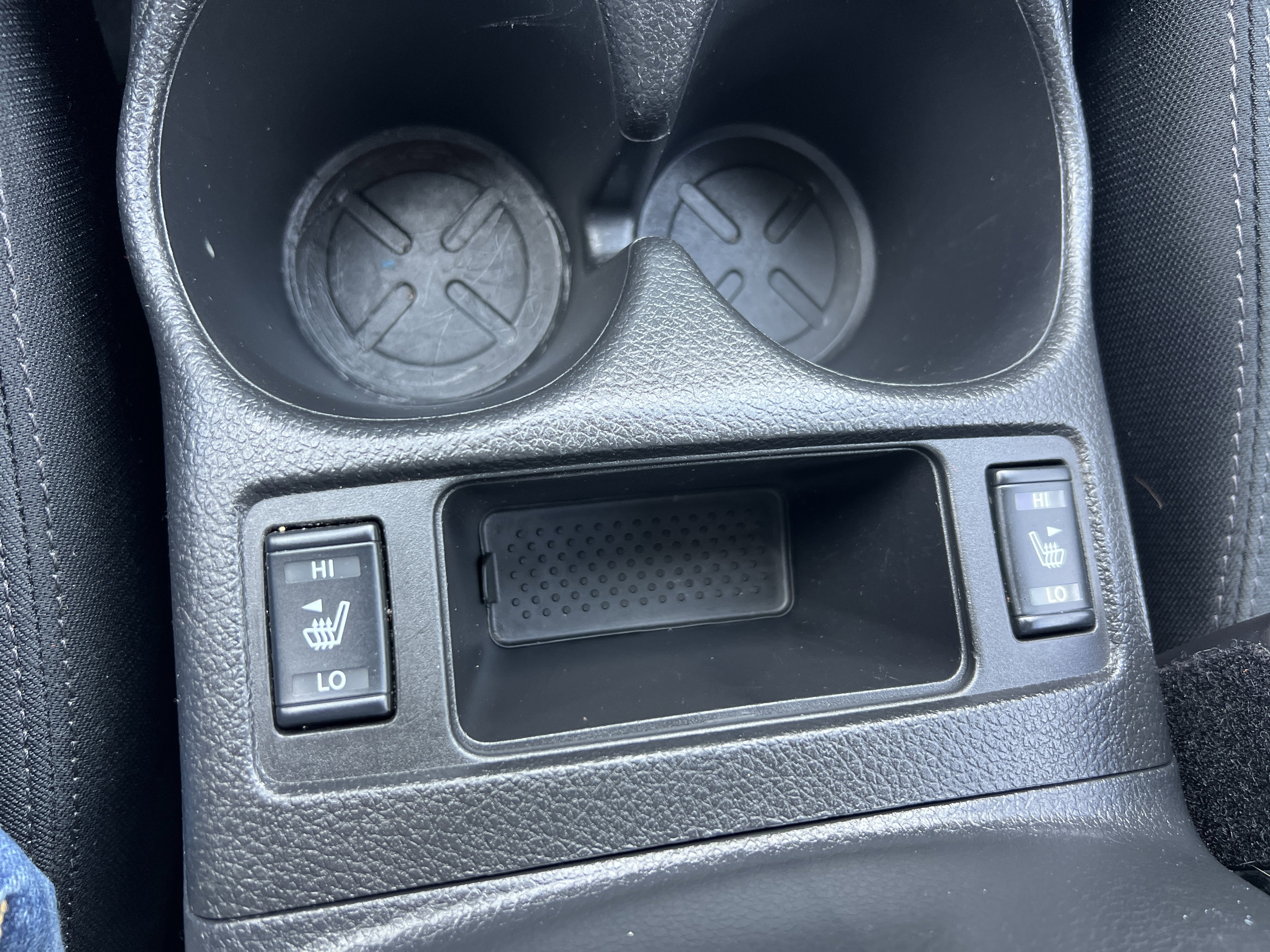 Used 2019 Nissan Rogue S w/ Special Edition Package image 19