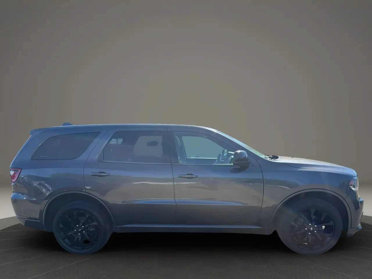 Used 2019 Dodge Durango SXT AWD/4WD image 4