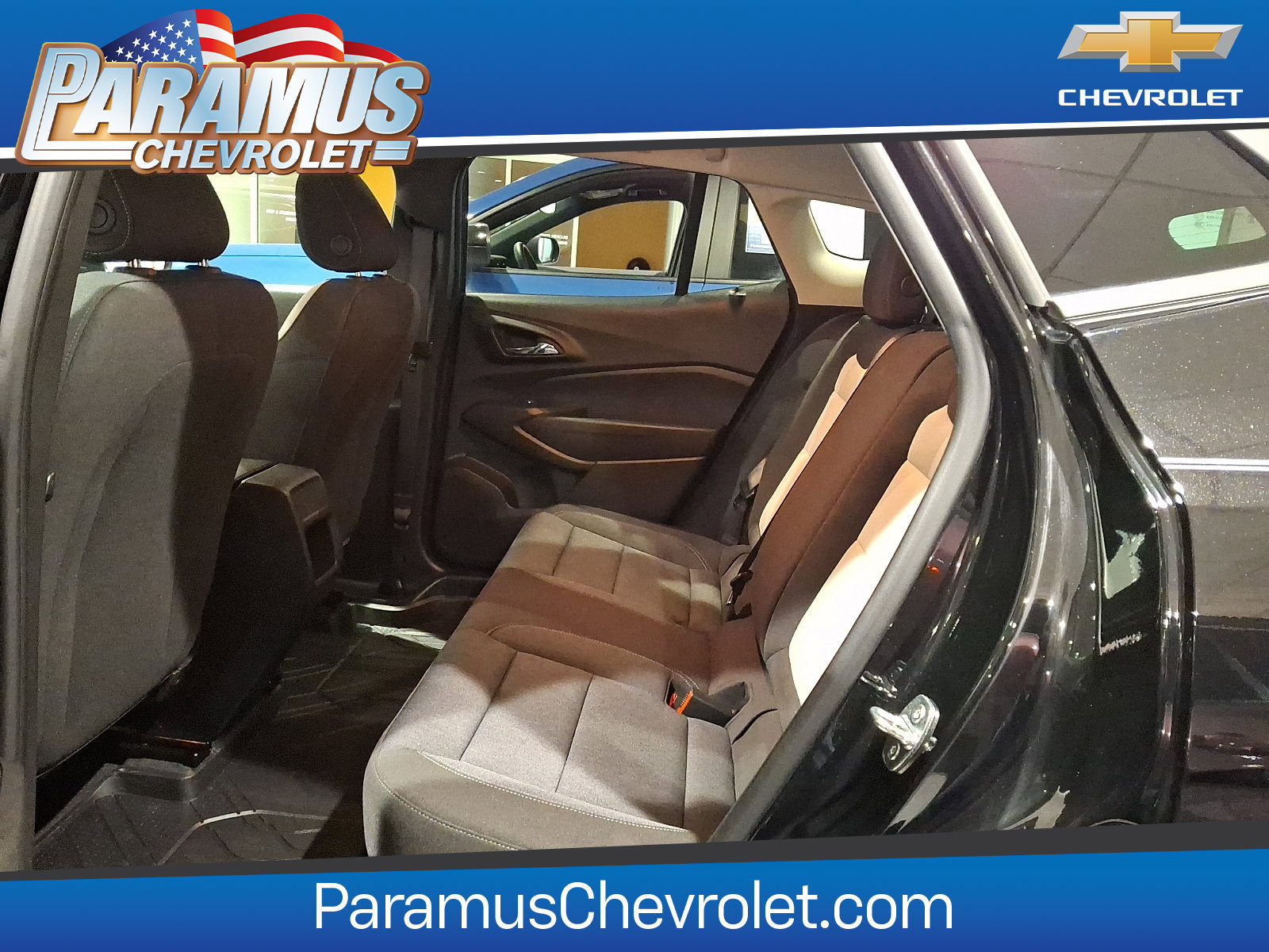 Used 2024 Chevrolet Trax LS w/ LS Convenience Package FWD image 9