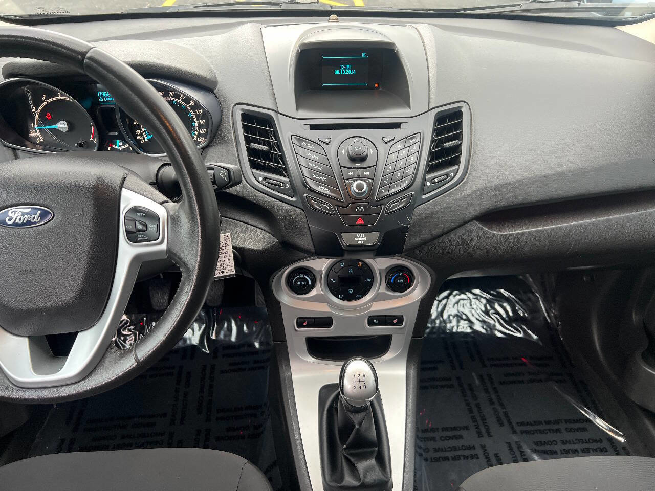 Used 2014 Ford Fiesta SE FWD image 30