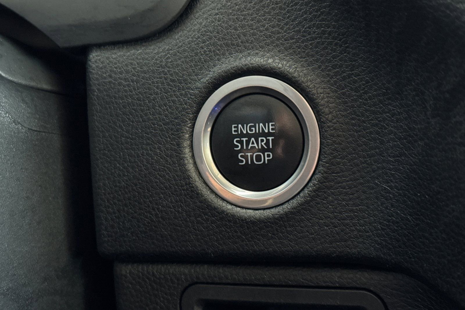 Used 2022 Toyota Tundra SR w/ SR Tow Package image 24