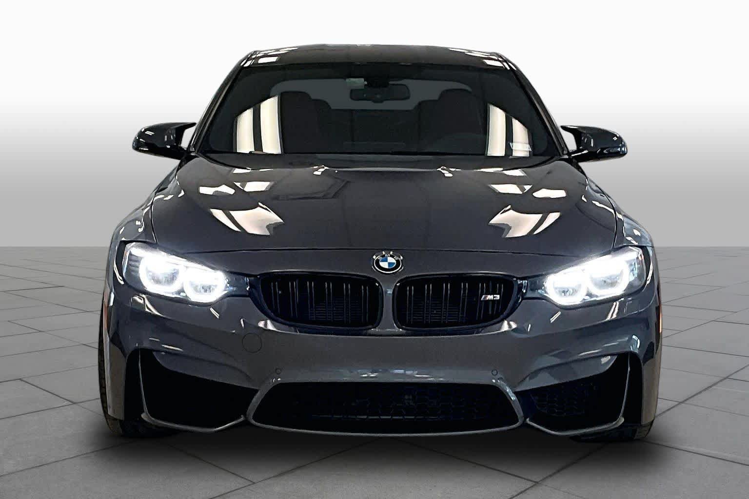 Used 2017 BMW M3 RWD image 3