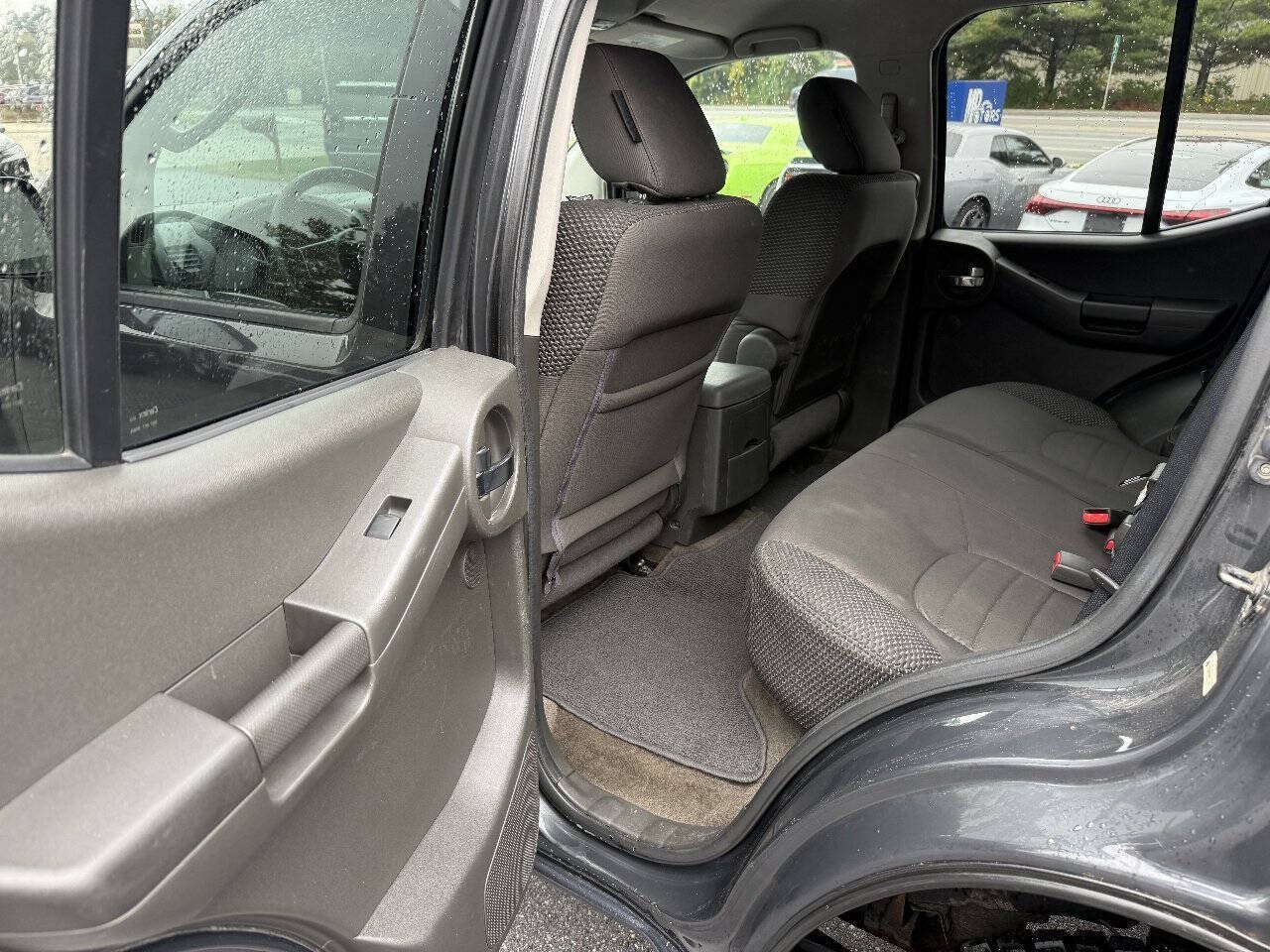 Used 2012 Nissan Xterra PRO-4X AWD/4WD image 13