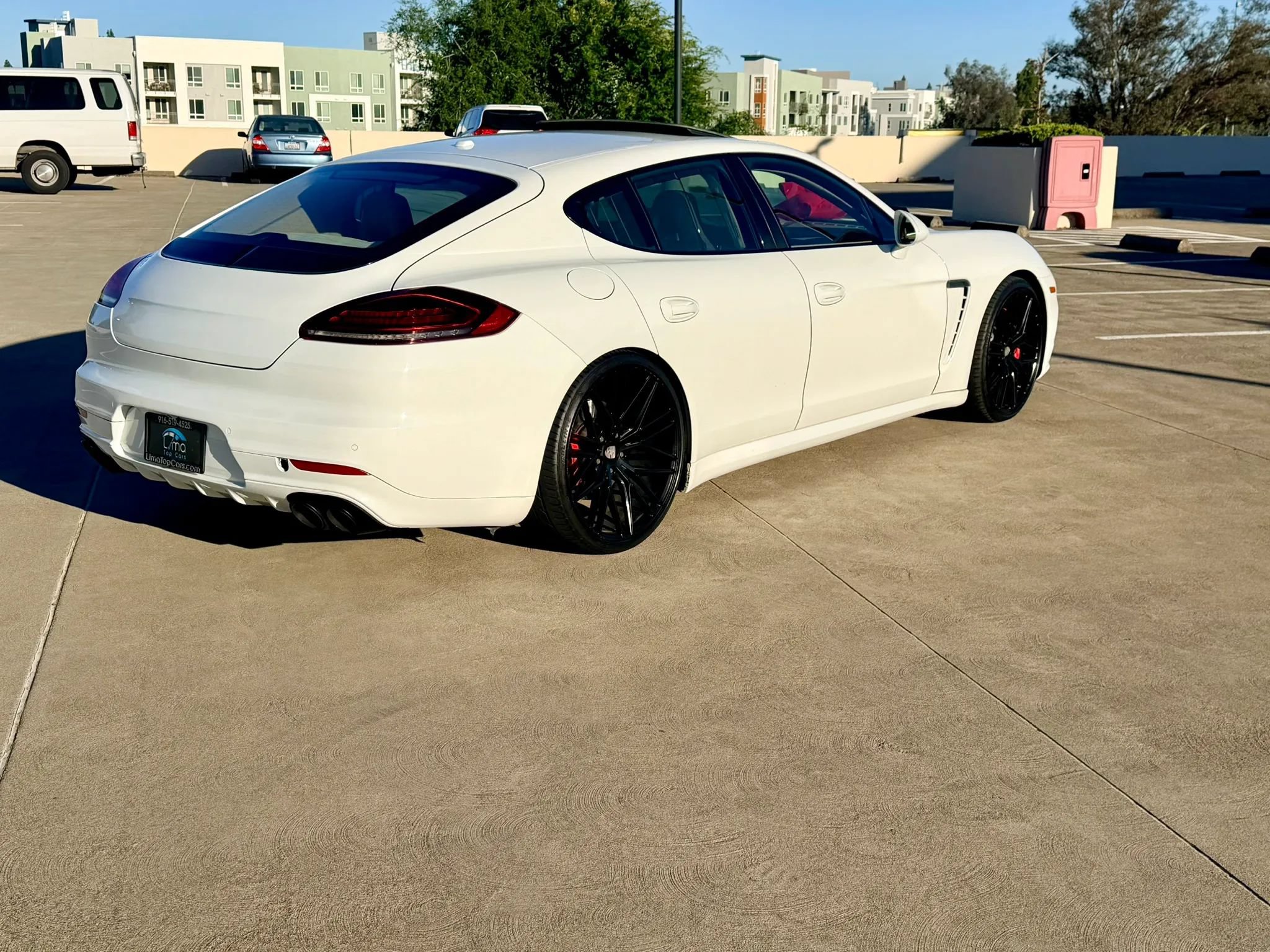 Used 2015 Porsche Panamera GTS AWD/4WD image 7