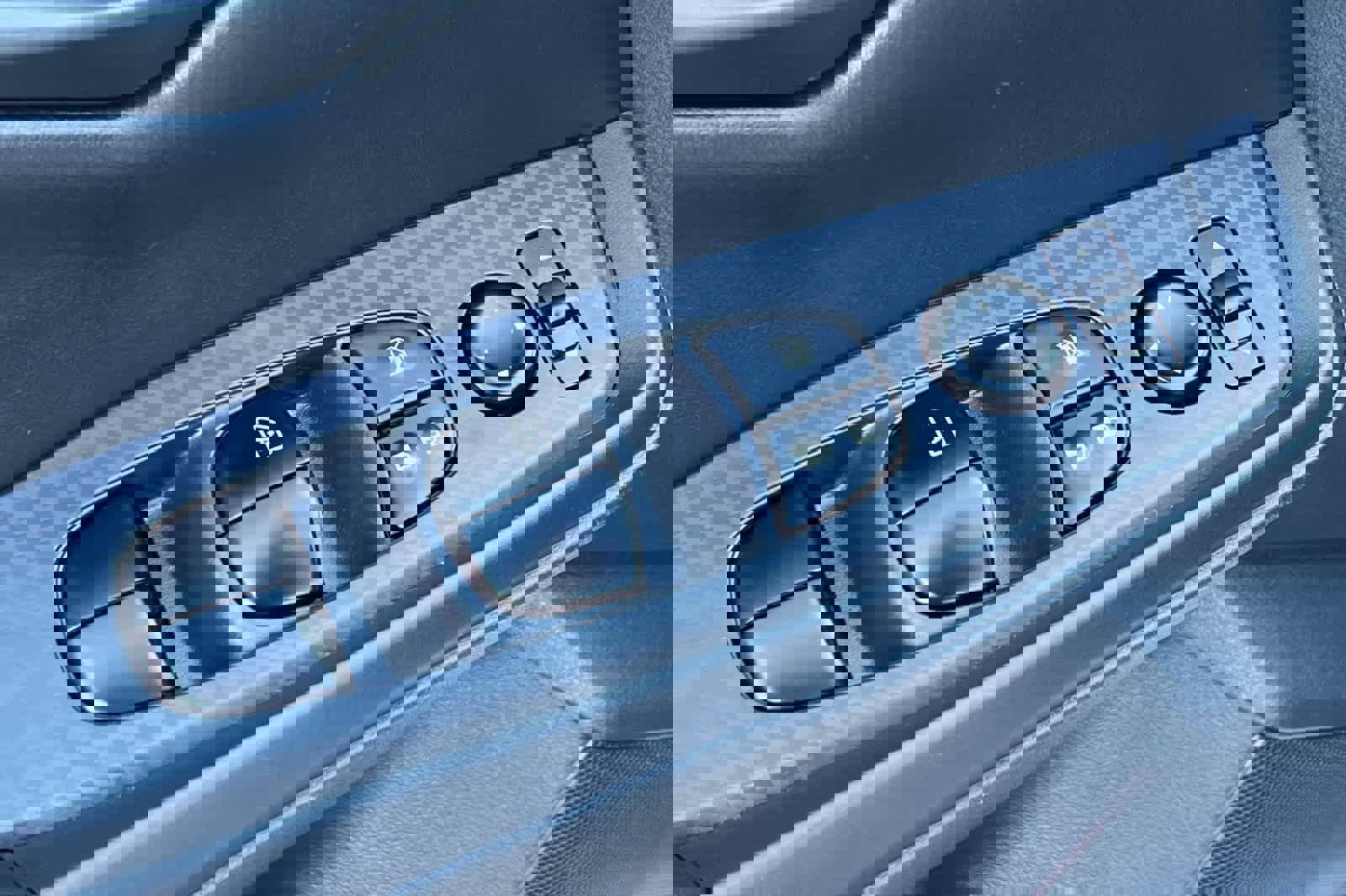 Certified 2025 Nissan Sentra S image 14