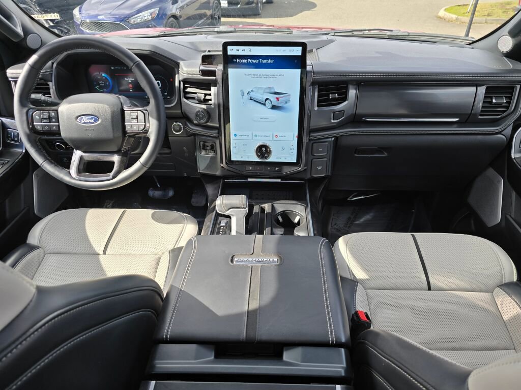Used 2025 Ford F150 Lightning Platinum AWD/4WD image 13