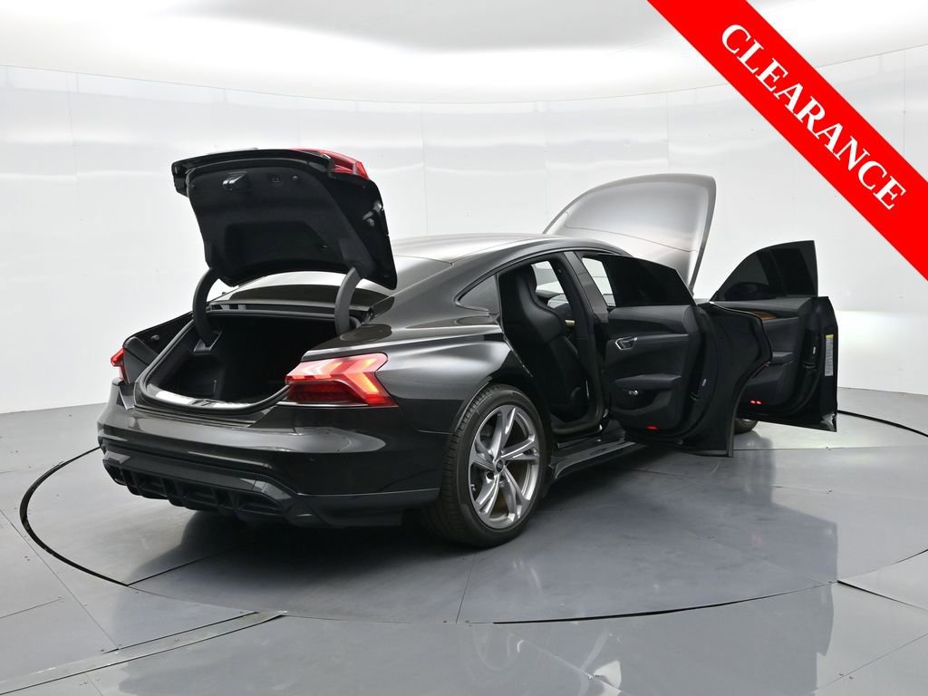 Used 2023 Audi e-tron GT Premium Plus w/ Executive Package image 38