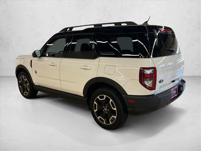 Used 2023 Ford Bronco Sport Outer Banks w/ Tech Package AWD/4WD image 8