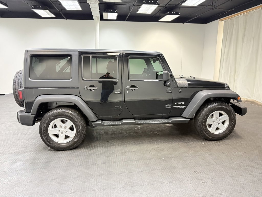 Used 2018 Jeep Wrangler Unlimited Sport S image 9