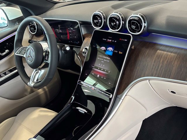 Certified 2026 Mercedes-Benz GLC 300 4MATIC image 29