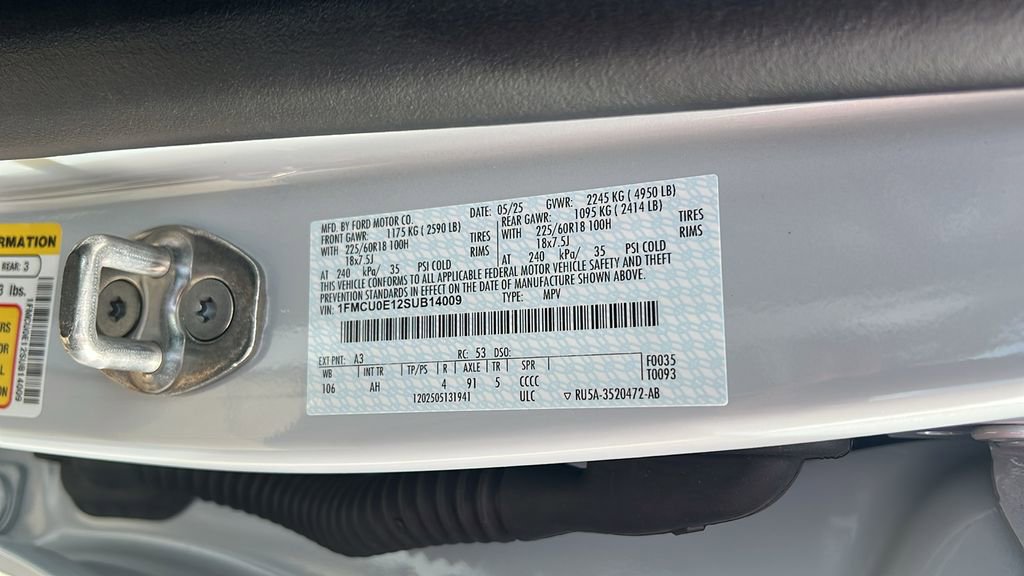 New 2025 Ford Escape Plug-in Hybrid w/ PHEV Premium Package image 10