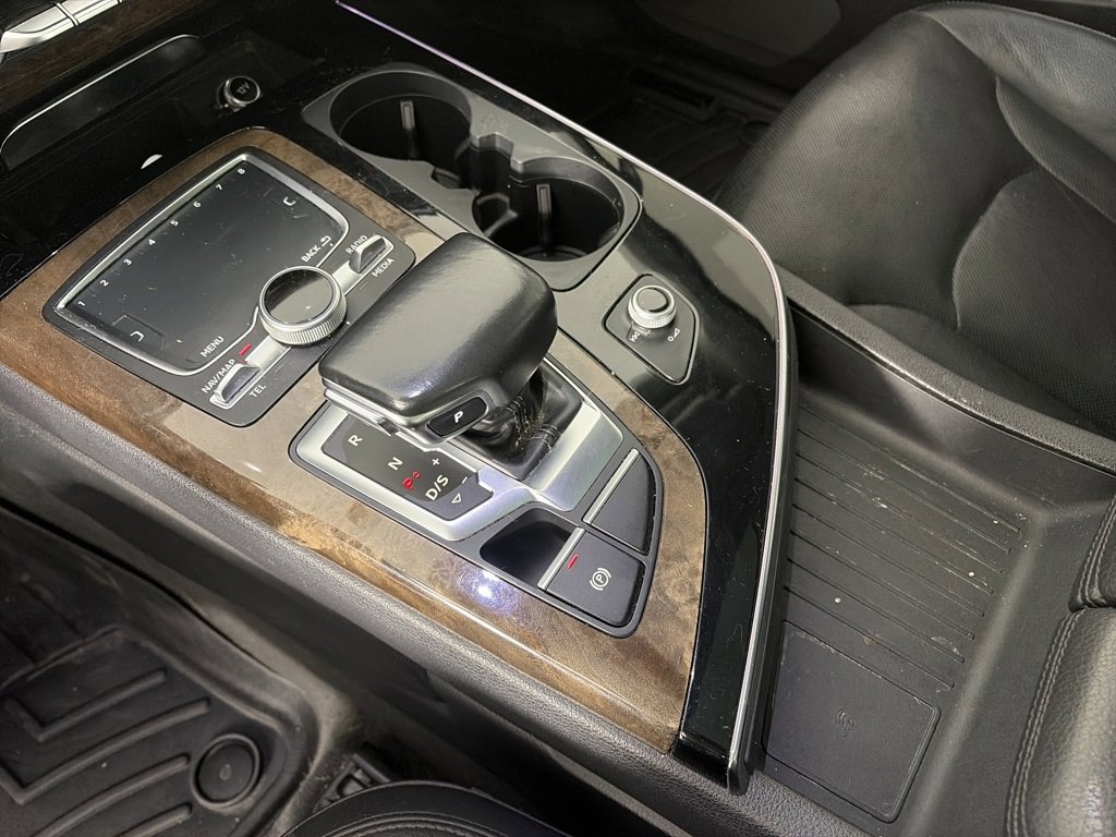Used 2018 Audi Q7 3.0T Prestige image 22