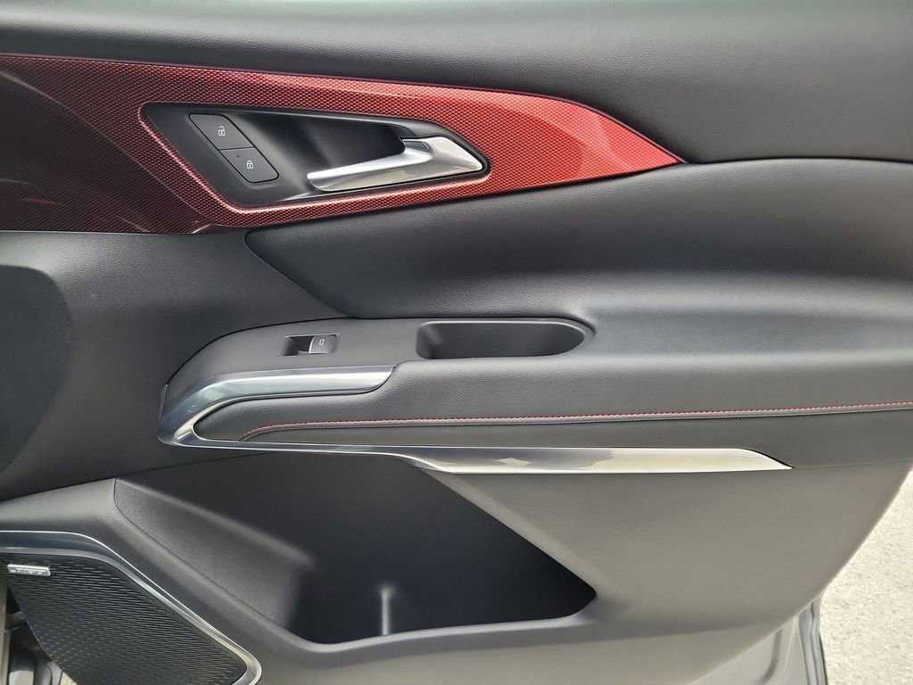 Certified 2024 Chevrolet Traverse RS w/ LPO, Floor Liner Package image 24