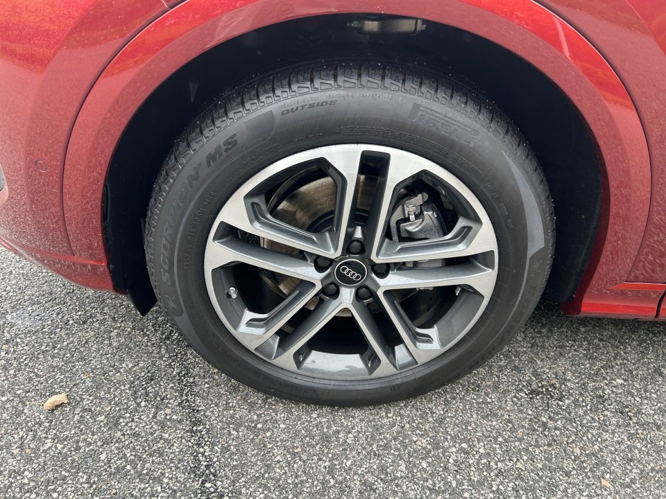 New 2025 Audi Q5 Prestige image 27