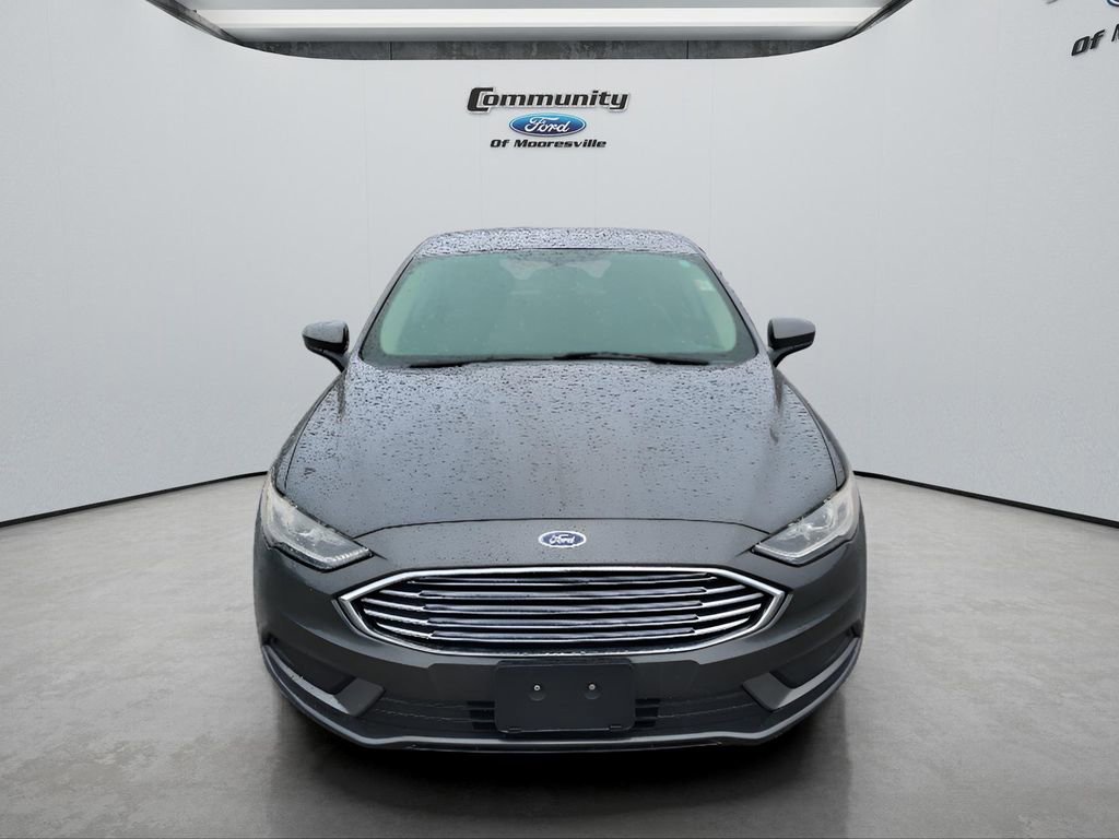 Used 2017 Ford Fusion S image 2
