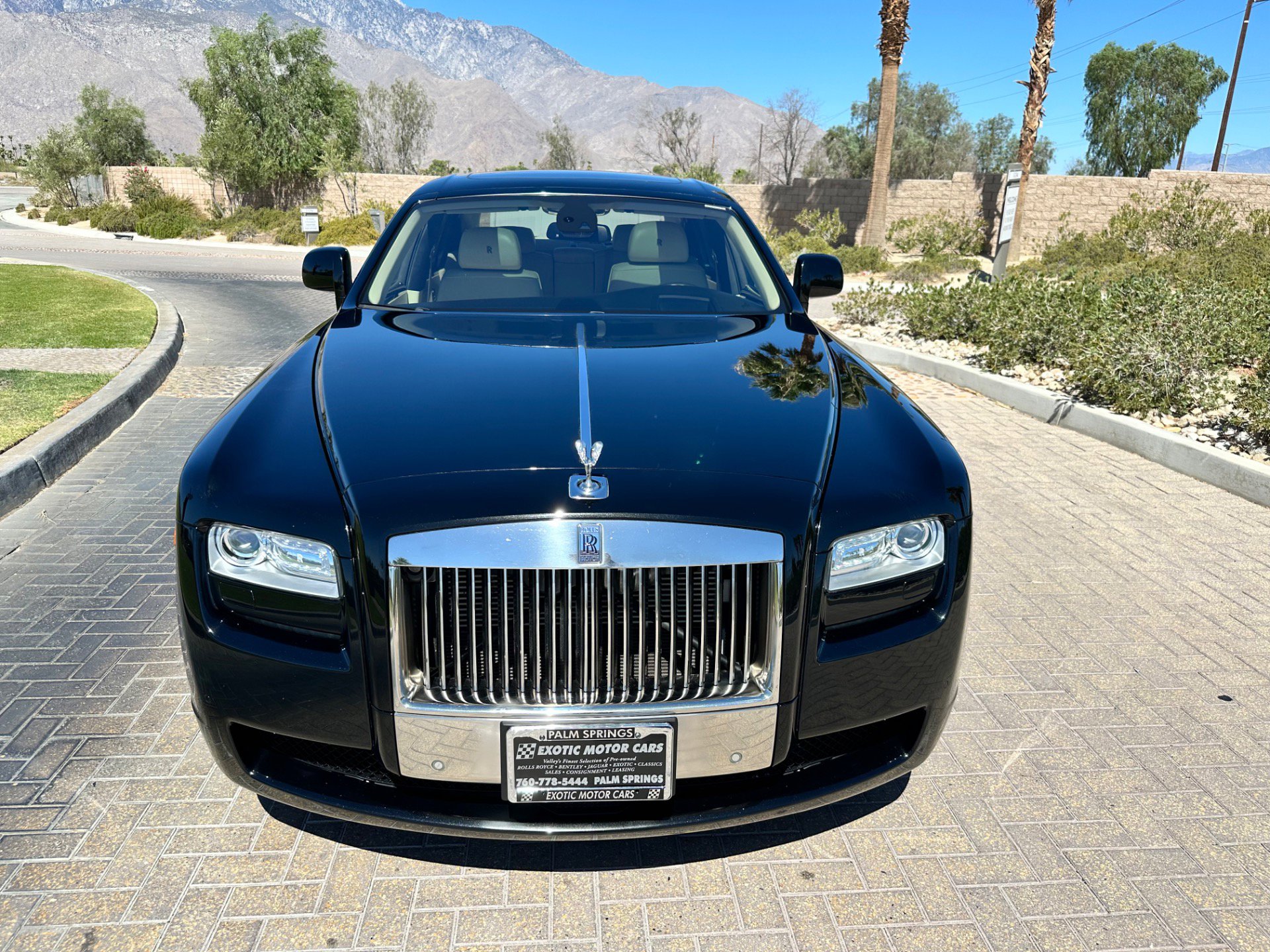 Used 2011 Rolls-Royce Ghost image 7