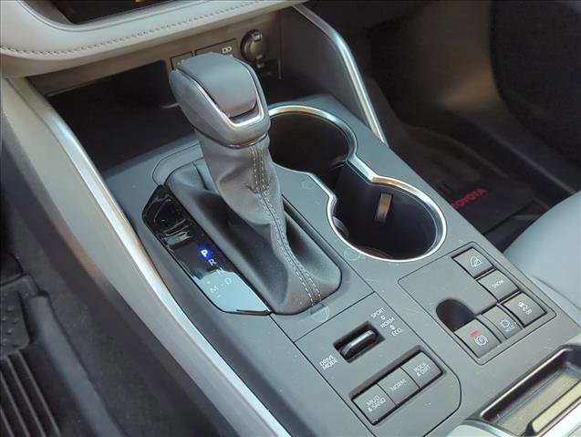 Certified 2026 Toyota Highlander XLE image 19