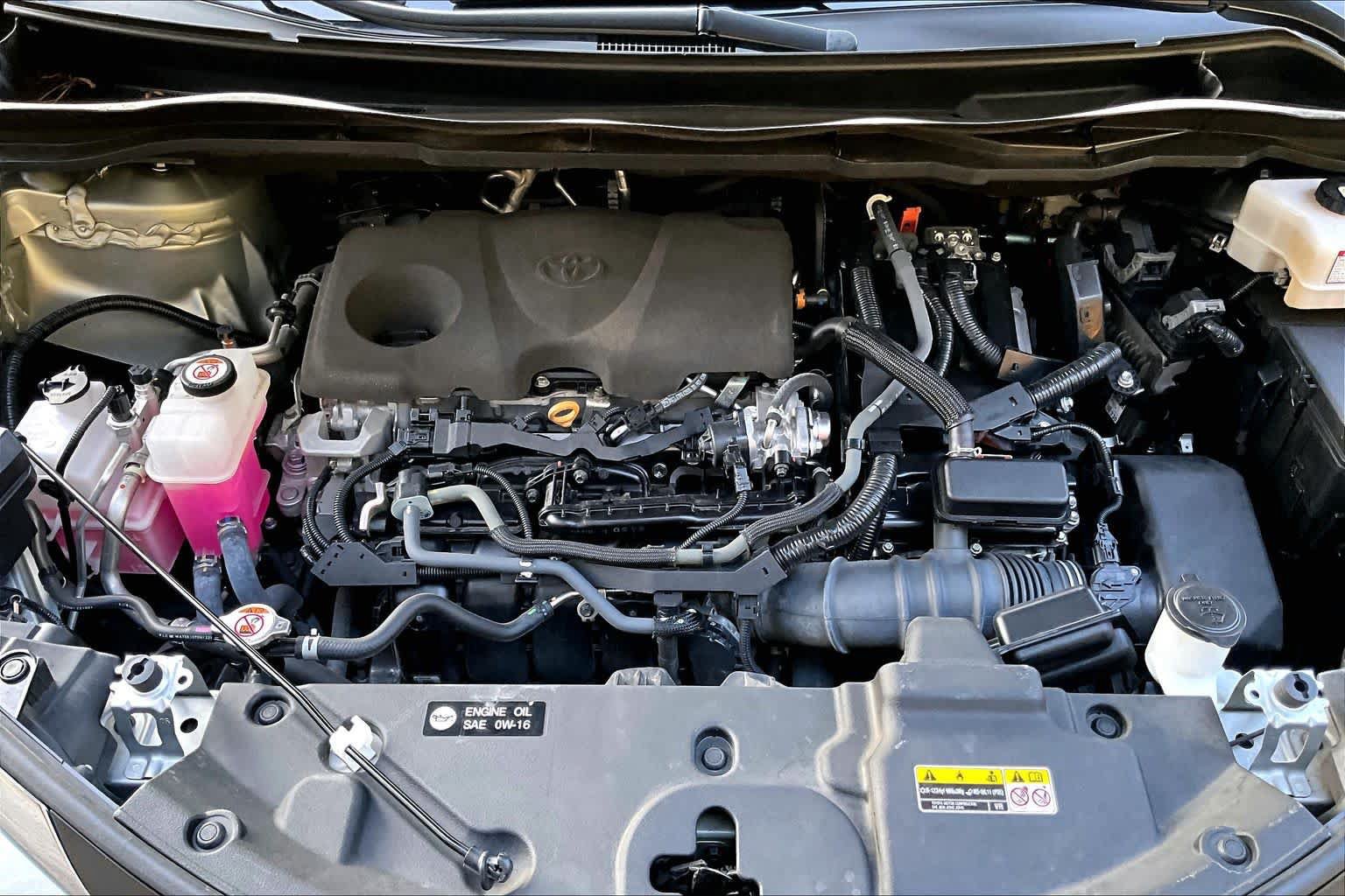 Certified 2023 Toyota Sienna XLE FWD image 32