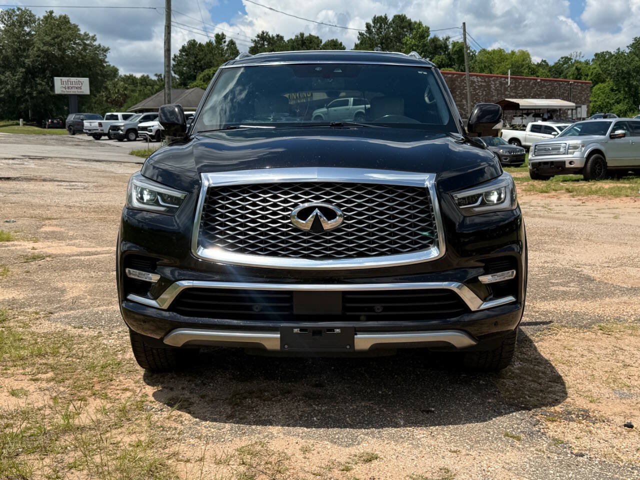 Used 2019 INFINITI QX80 Limited w/ All-Season Package AWD/4WD image 8