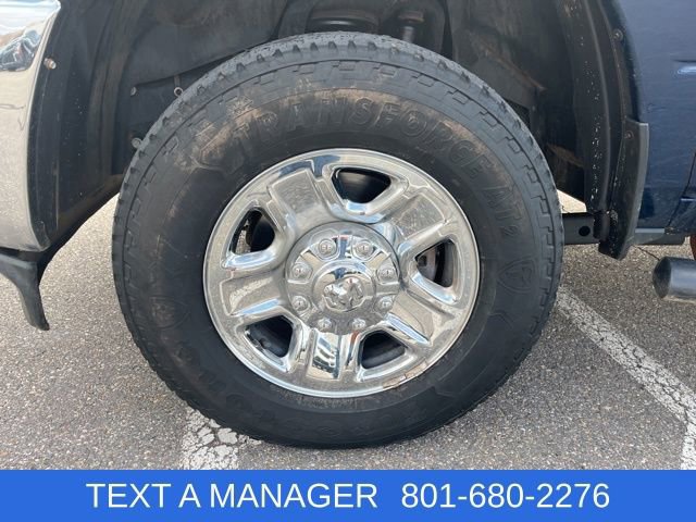 Used 2024 RAM 3500 Tradesman w/ Chrome Appearance Group AWD/4WD image 9