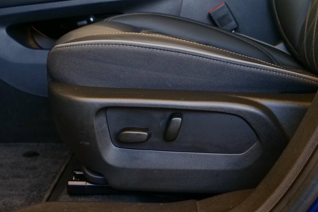 Used 2023 Buick Envision Avenir image 11