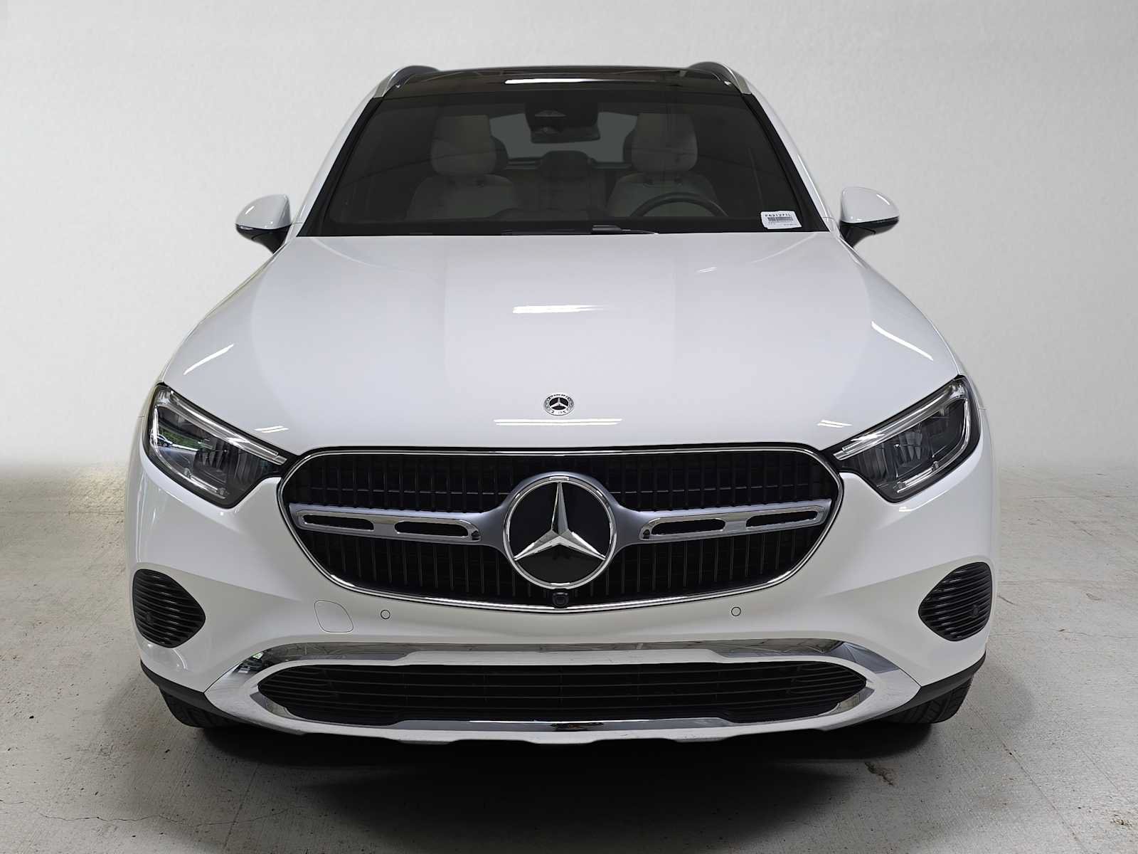 Certified 2026 Mercedes-Benz GLC 300 4MATIC image 9