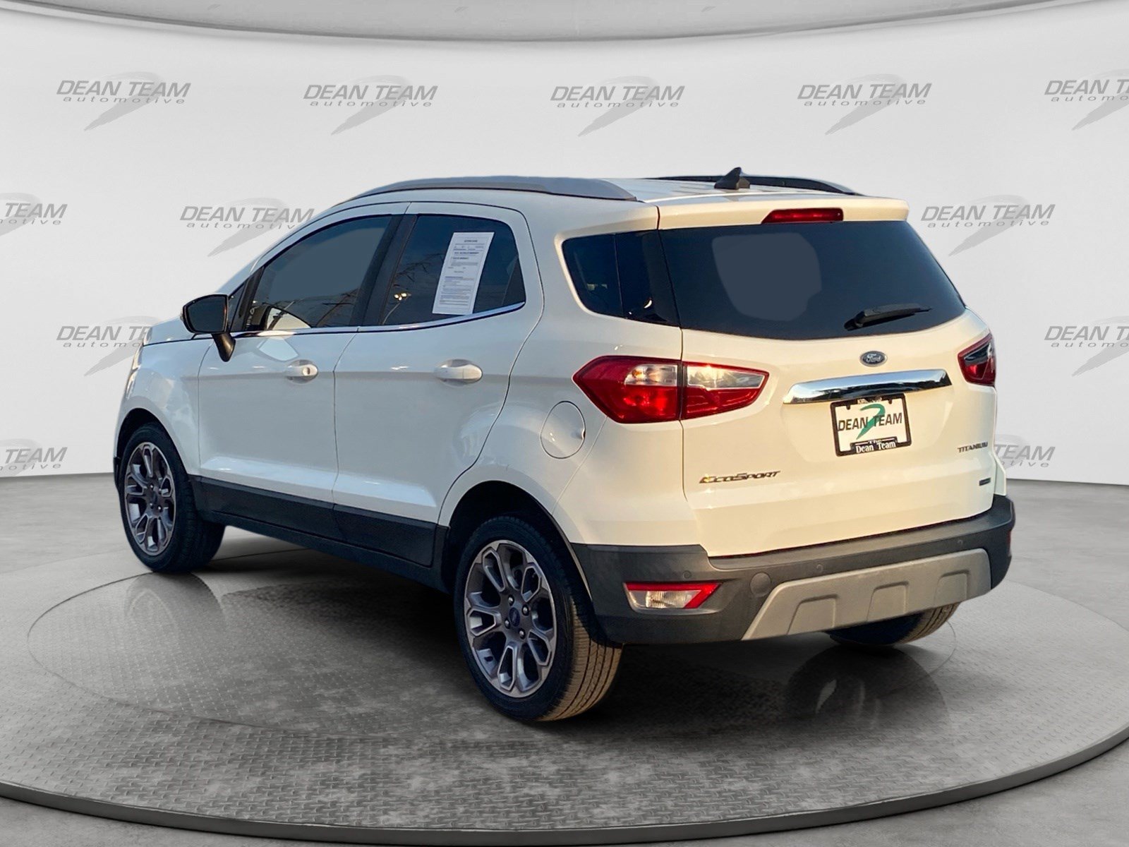 Used 2019 Ford EcoSport Titanium FWD image 6