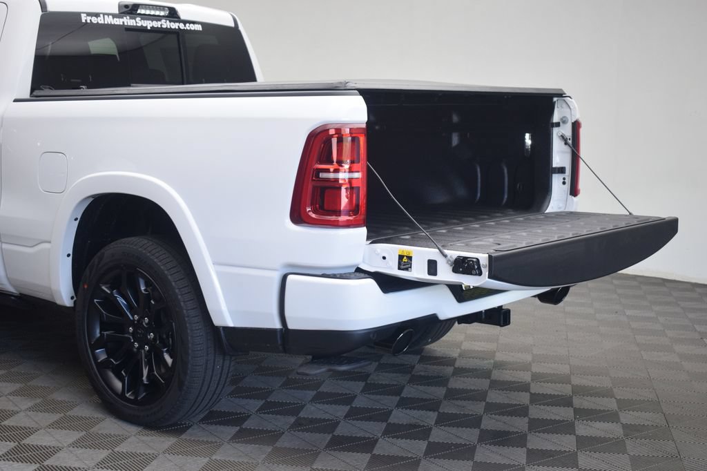 New 2026 RAM 1500 Limited AWD/4WD image 15