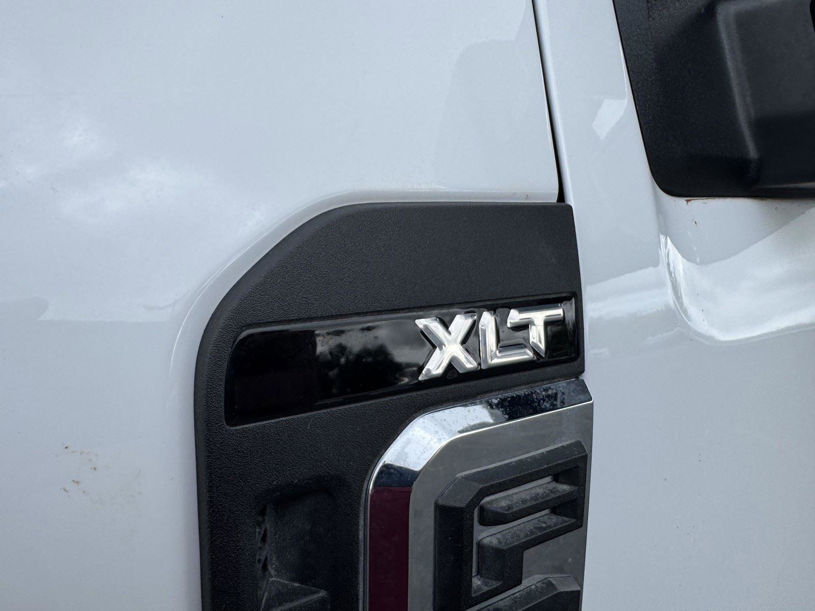 Used 2025 Ford F250 XLT w/ FX4 Off-Road Package image 38