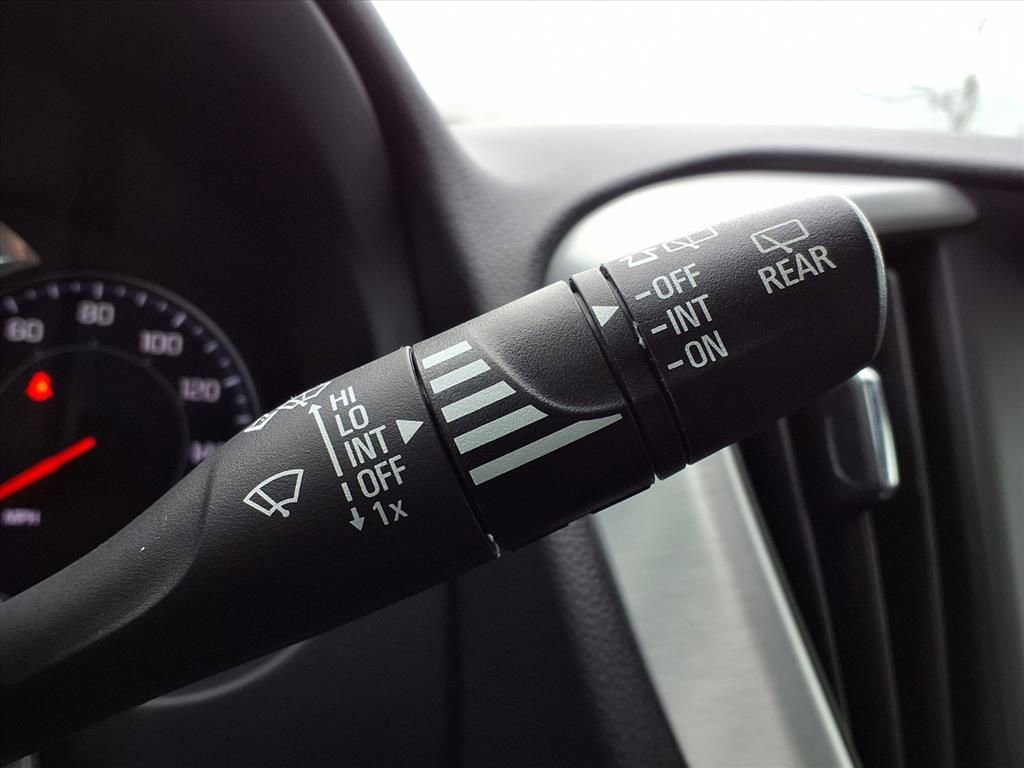 Certified 2022 GMC Terrain SLE w/ Driver Convenience Package image 19