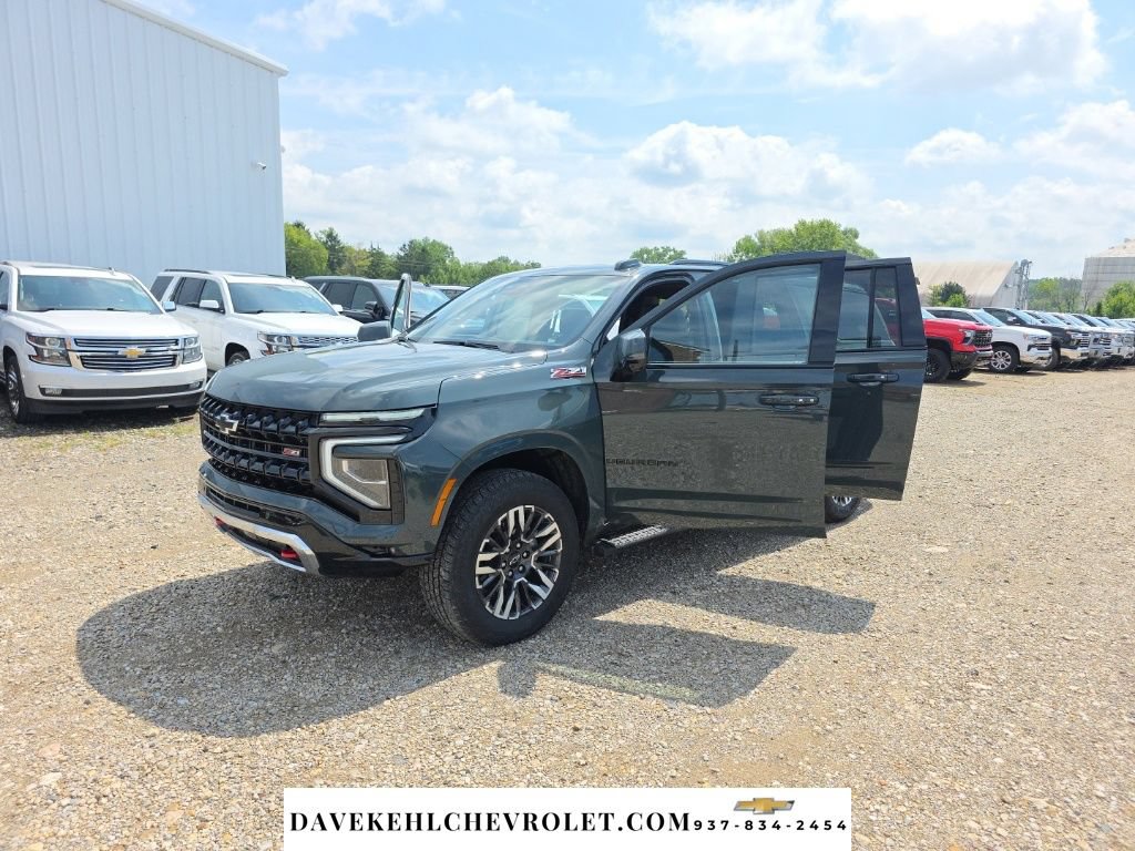 Used 2026 Chevrolet Suburban Z71 w/ Comfort Package AWD/4WD image 30