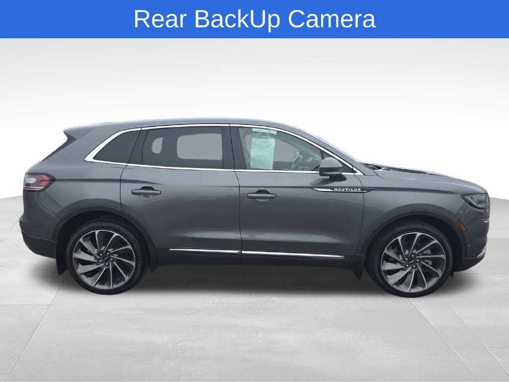 Used 2023 Lincoln Nautilus Reserve w/ Equipment Group 202A AWD/4WD image 8