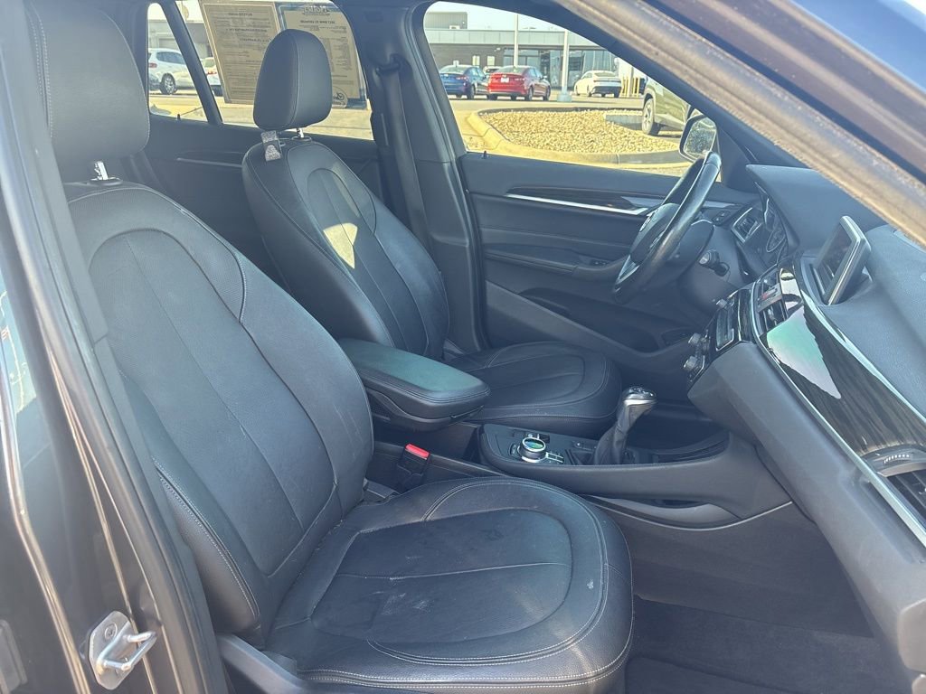 Used 2017 BMW X1 xDrive28i image 12