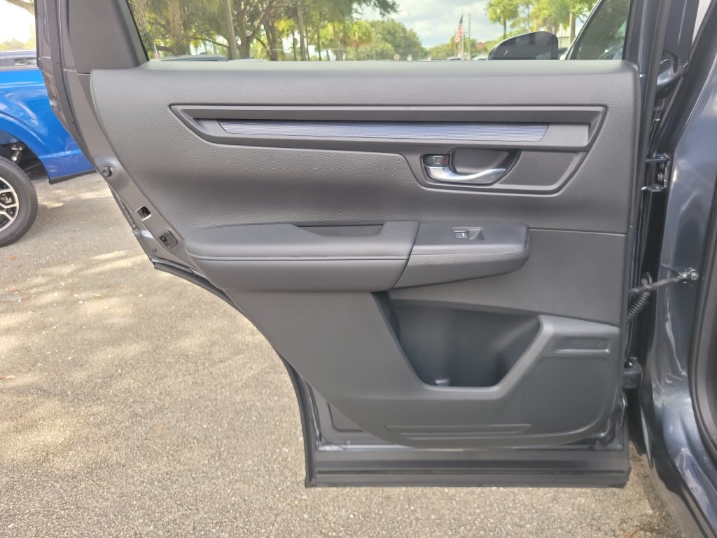 Used 2024 Honda CR-V EX image 9