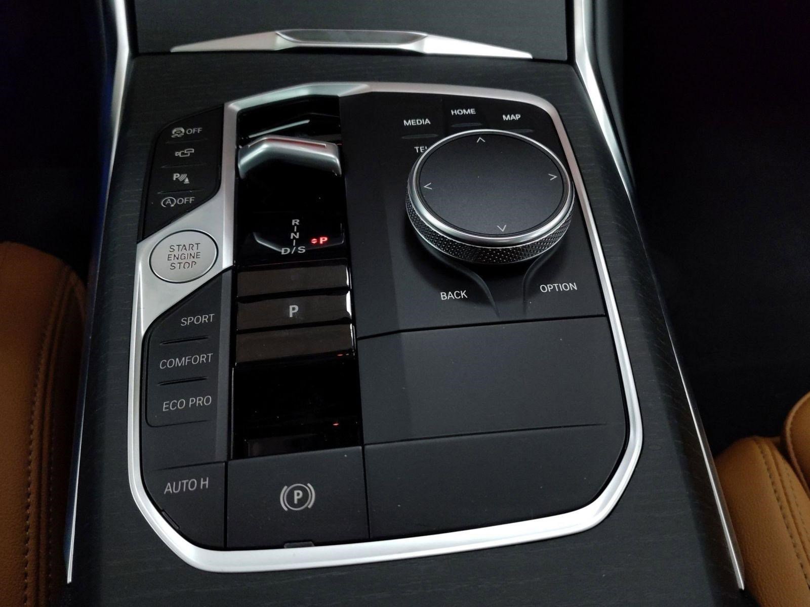 New 2026 BMW 330i xDrive Sedan w/ M Sport Package image 16