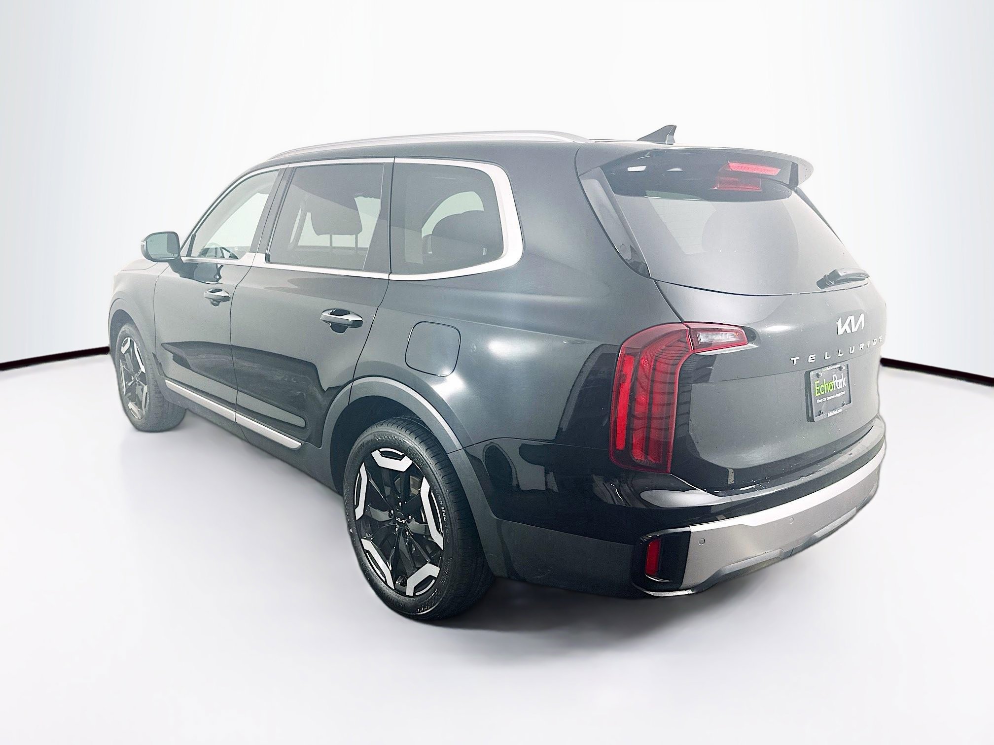 Used 2025 Kia Telluride S image 5