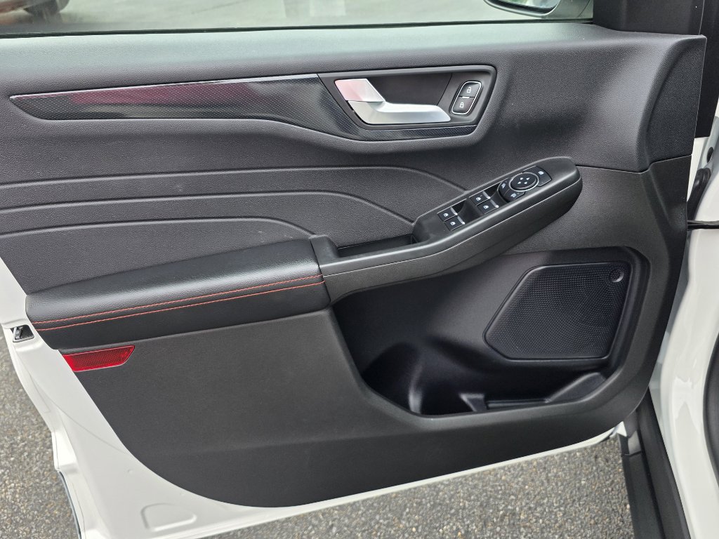 Used 2024 Ford Escape ST-Line w/ Tech Pack #1 image 11