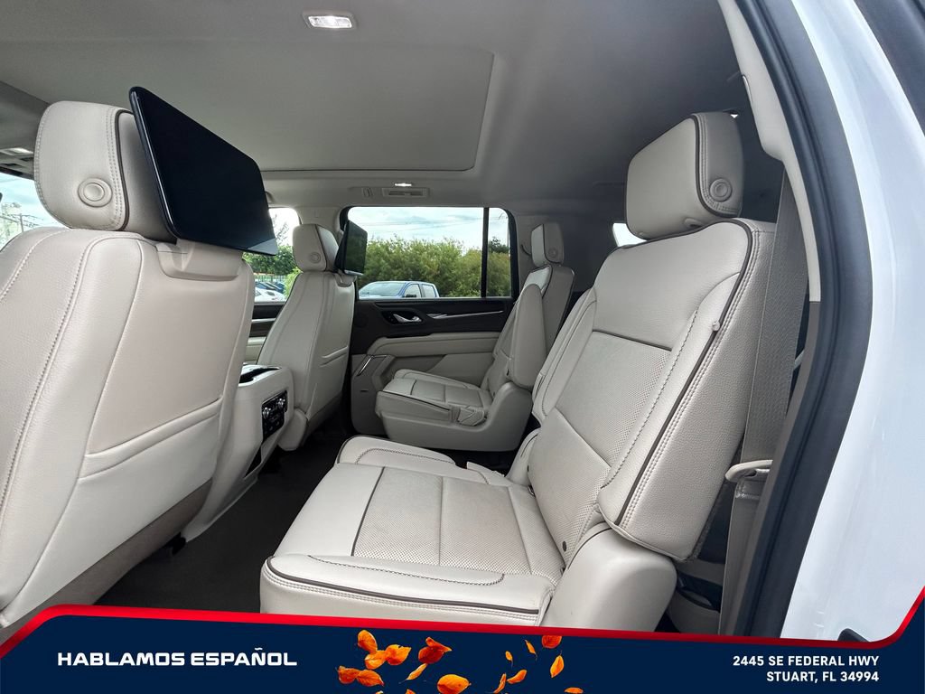 Used 2021 GMC Yukon XL Denali w/ Denali Premium Package RWD image 12