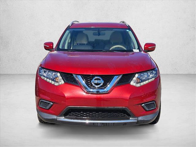 Used 2015 Nissan Rogue SV image 2