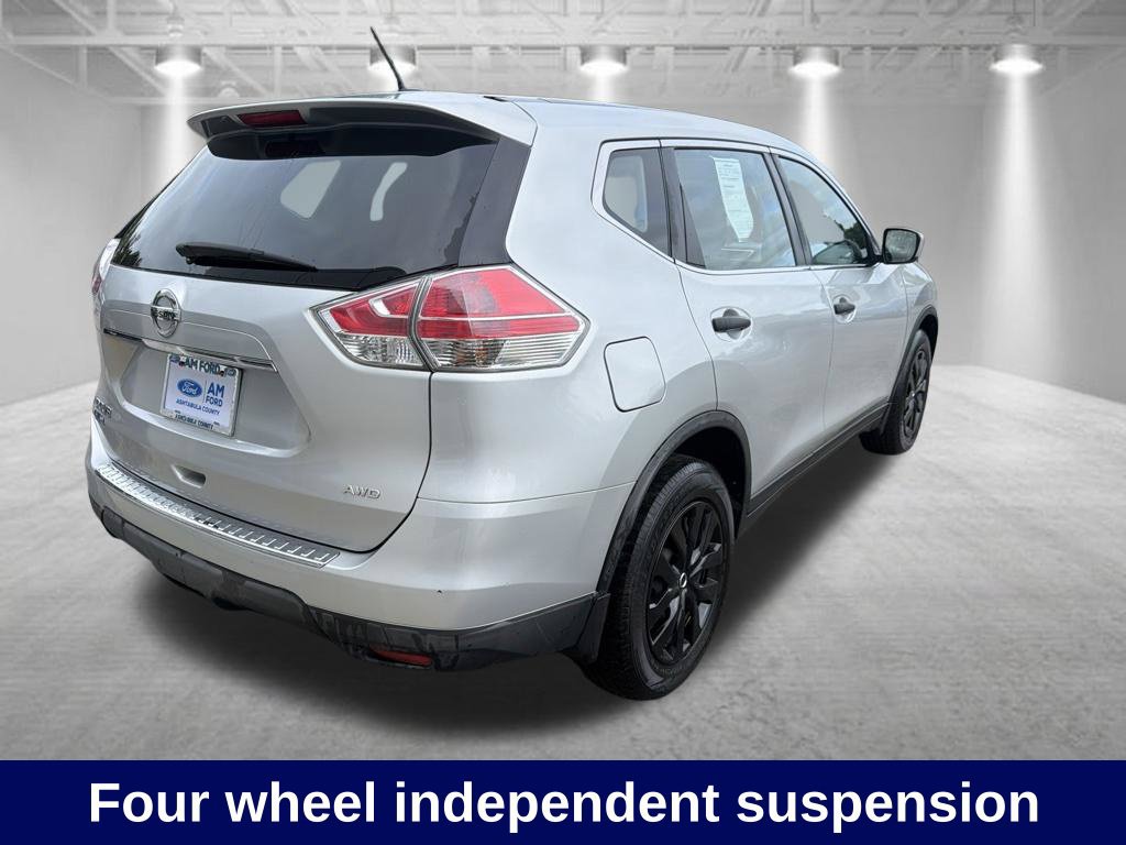 Used 2016 Nissan Rogue S AWD/4WD image 8