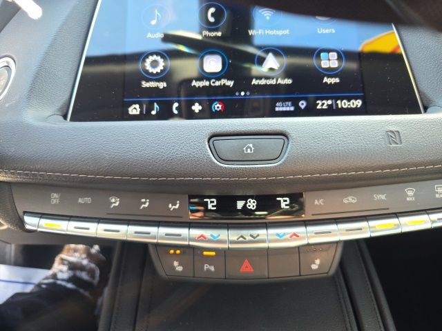 Certified 2019 Cadillac XT4 Premium Luxury w/ Cold Weather Package image 32