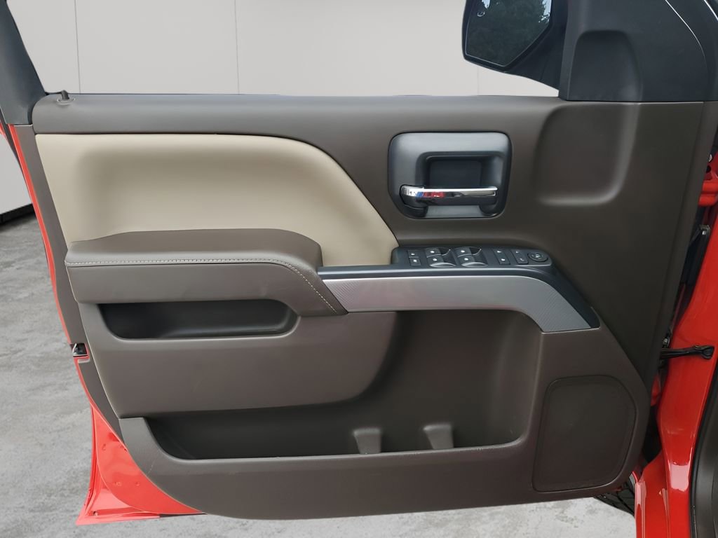 Used 2018 Chevrolet Silverado 1500 LT w/ All Star Edition image 26