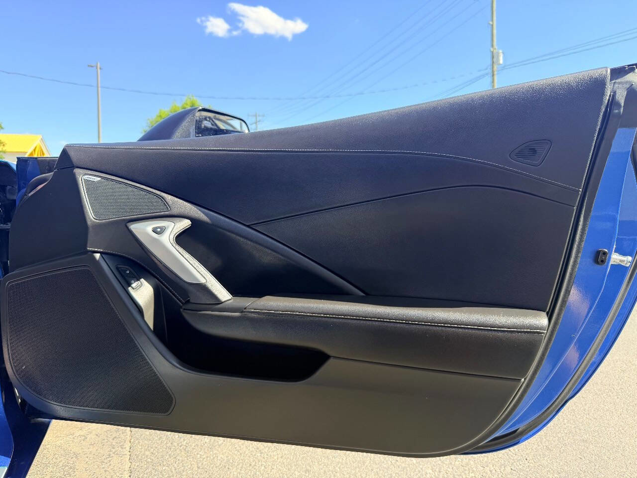 Used 2015 Chevrolet Corvette Stingray Convertible w/ 2LT Preferred Equipment Group RWD image 39