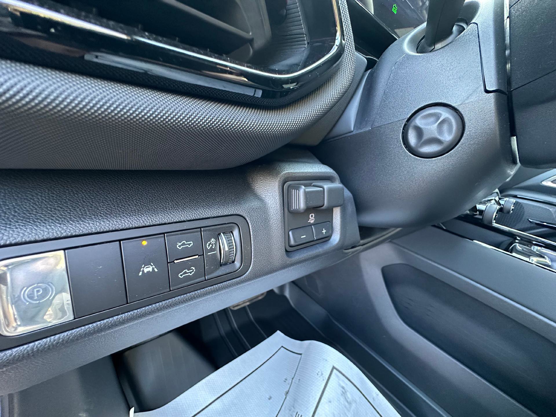 New 2026 Chevrolet Silverado EV Trail Boss w/ Plus Package image 26