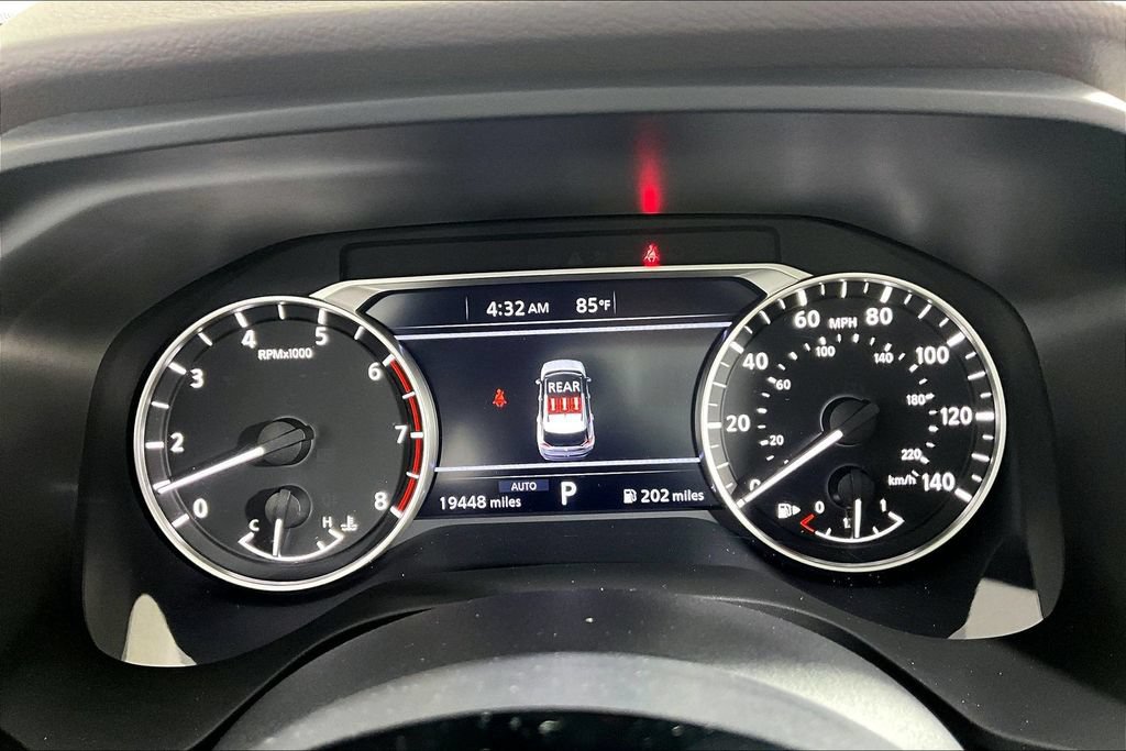 Used 2023 Nissan Rogue SV AWD/4WD image 20