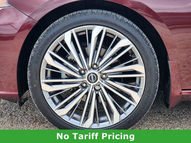 Certified 2024 Nissan Altima 2.5 SL FWD image 8