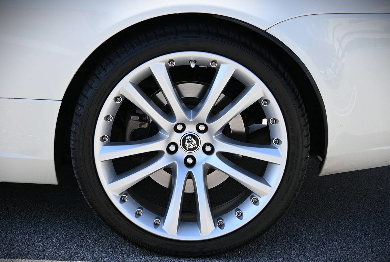 Used 2007 Jaguar XK Convertible image 38