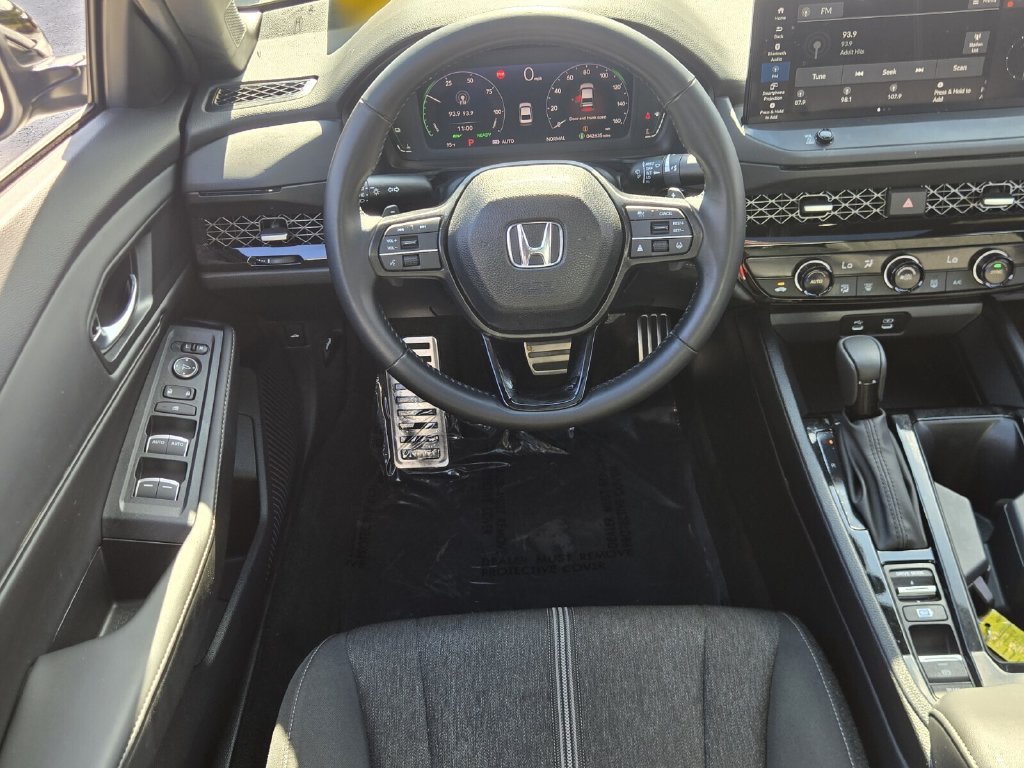 Certified 2024 Honda Accord Sport image 11