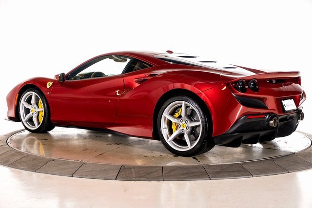 Used 2022 Ferrari F8 Tributo image 7
