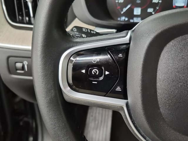 Used 2020 Volvo XC60 T6 Inscription w/ Protection Package Premier image 28